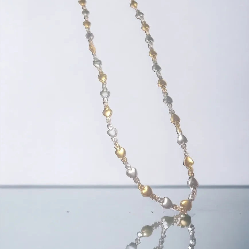 Collar de Corazones
