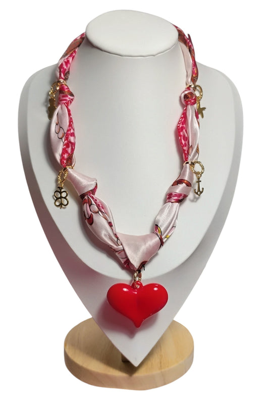 Amuleto del Amor Aventurero